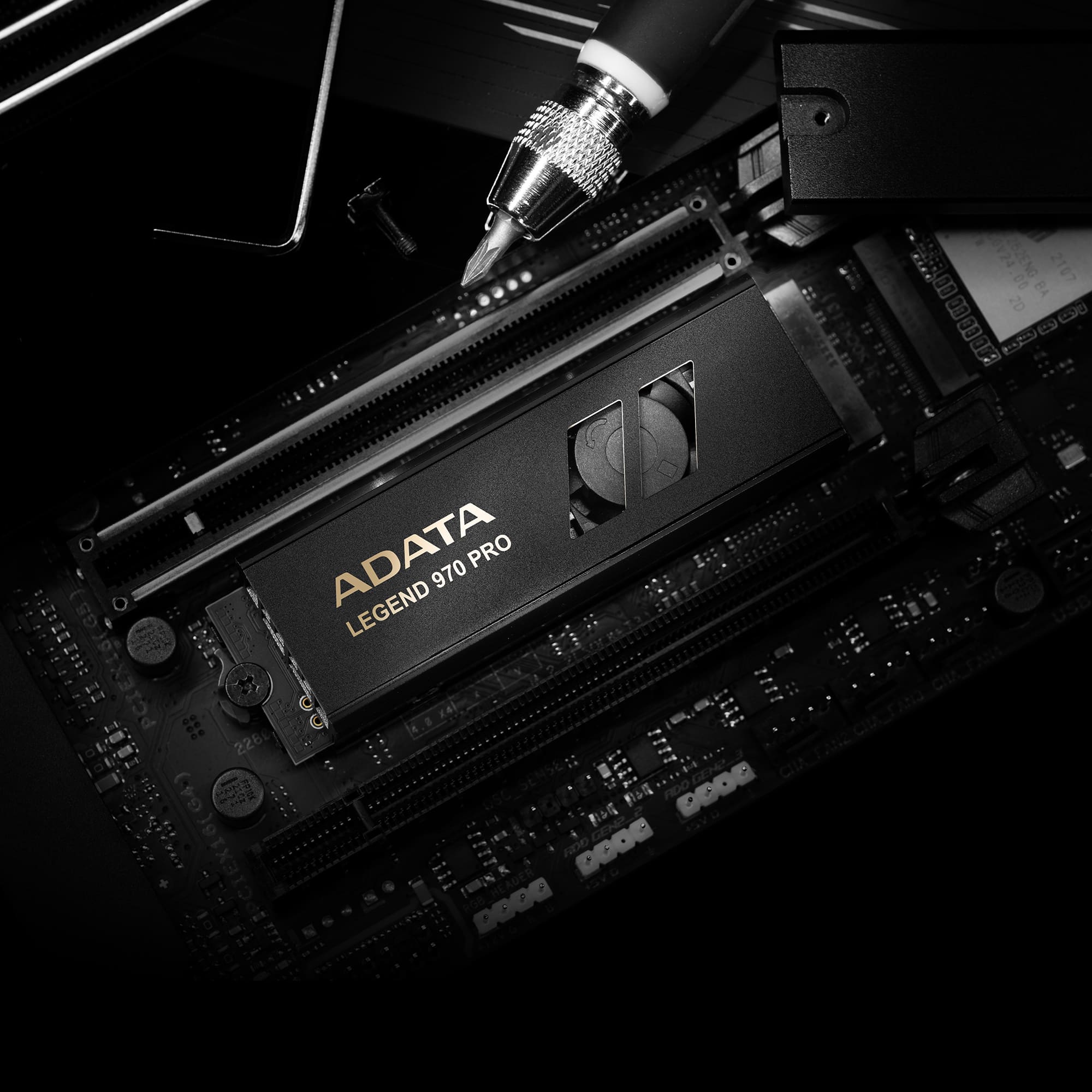内蔵型SSD GEN5 M.2 SSD ADATA LEGEND970PRO 1TB 2280 ADATA LEGEND 970 PRO PCIe Gen5 x4 M.2 2280 Solid State Drive