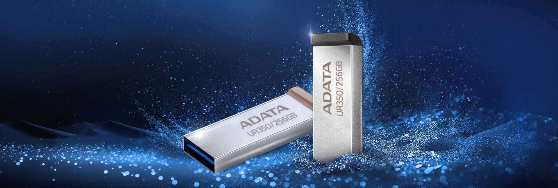 فلش مموری ADATA UR350 با بدنه نیکل رنگ و طراحی یکپارچه